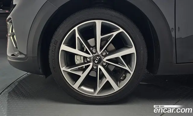 Kia Niro 2019 1.6 автомат (гидро), миниатюра 5