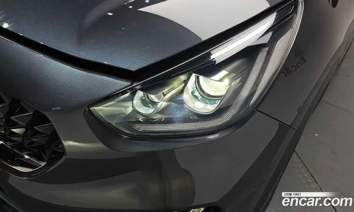 Kia Niro 2019 1.6 автомат (гидро), фото 8