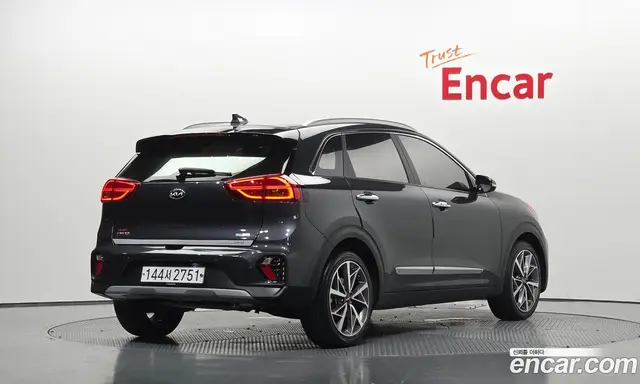 Kia Niro 2019 1.6 автомат (гидро), миниатюра 2