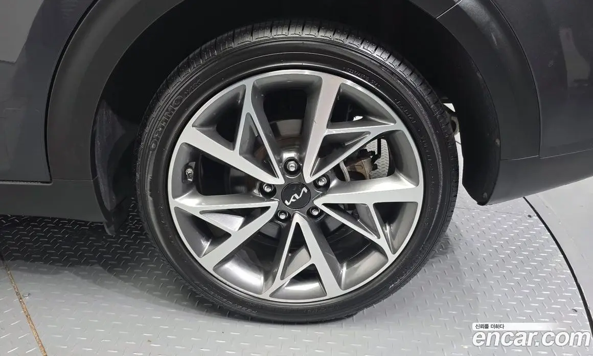 Kia Niro 2019 1.6 автомат (гидро), фото 5