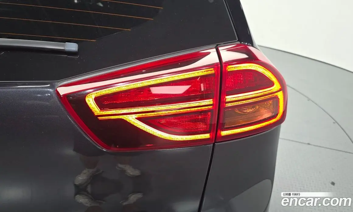 Kia Niro 2019 1.6 автомат (гидро), фото 9