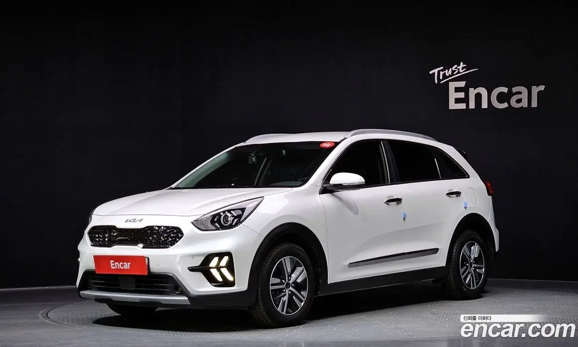 Kia Niro 2021 1.6 автомат (гидро), фото 1 Kia Niro 2021 1.6 автомат (гидро), фото 1