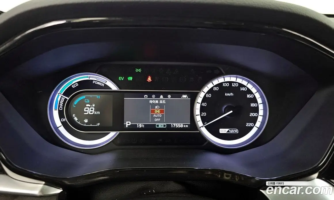 Kia Niro 2021 1.6 автомат (гидро), фото 11 Kia Niro 2021 1.6 автомат (гидро), фото 11