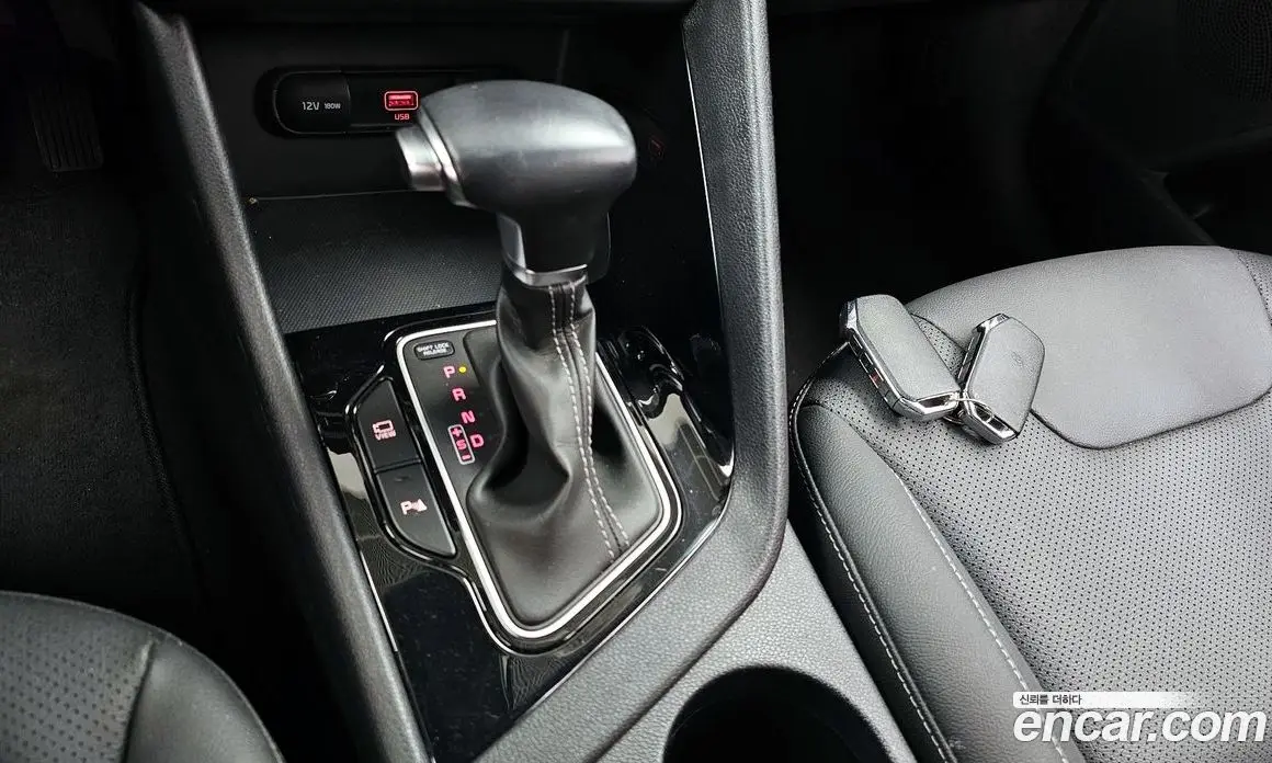 Kia Niro 2021 1.6 автомат (гидро), фото 12 Kia Niro 2021 1.6 автомат (гидро), фото 12