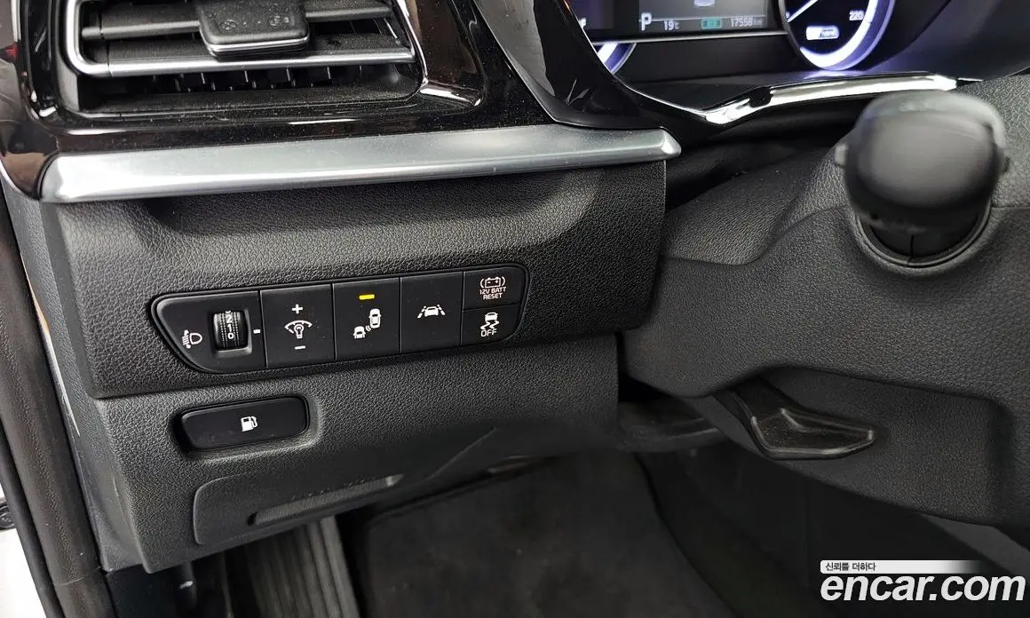 Kia Niro 2021 1.6 автомат (гидро), фото 20 Kia Niro 2021 1.6 автомат (гидро), фото 20