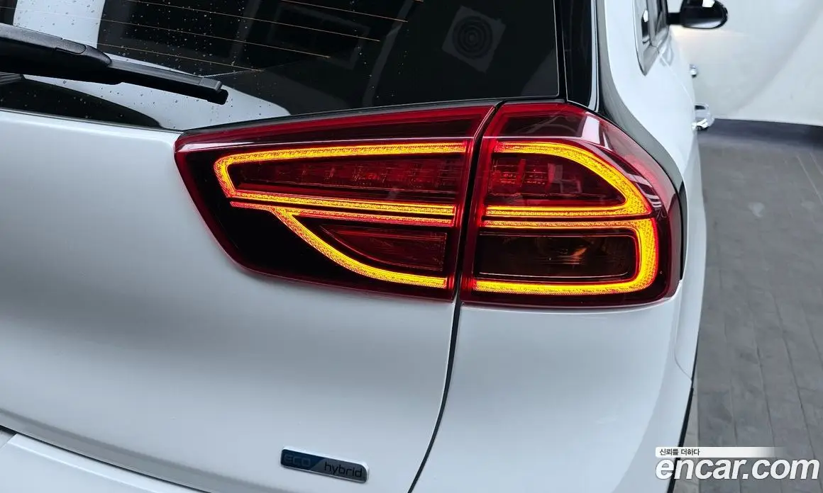 Kia Niro 2021 1.6 автомат (гидро), фото 9 Kia Niro 2021 1.6 автомат (гидро), фото 9