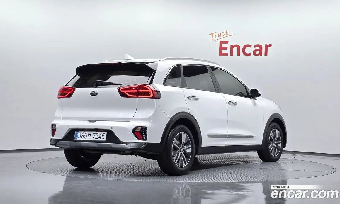 Kia Niro 2021 1.6 автомат (гидро), фото 1 Kia Niro 2021 1.6 автомат (гидро), фото 1