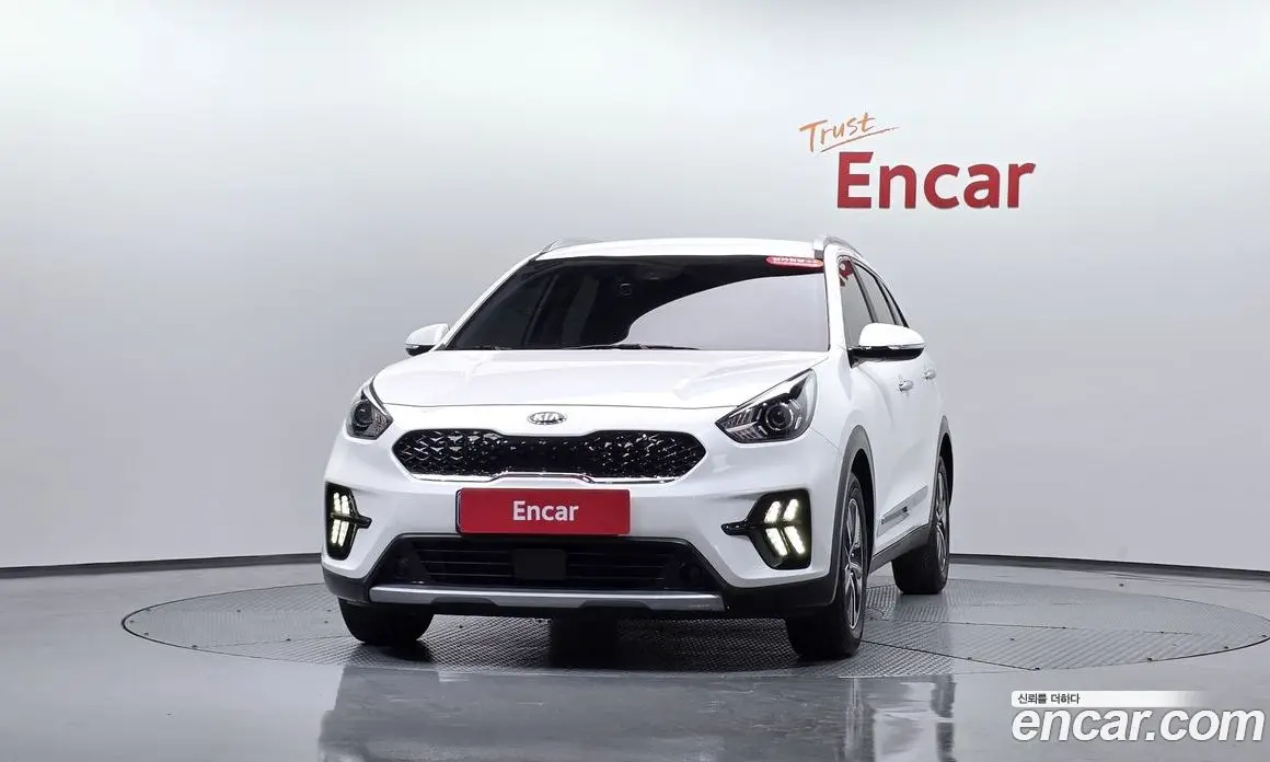 Kia Niro 2021 1.6 автомат (гидро), фото 2 Kia Niro 2021 1.6 автомат (гидро), фото 2