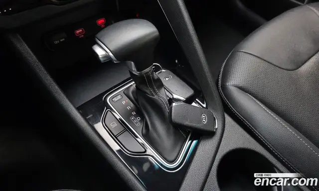Kia Niro 2021 1.6 автомат (гидро), миниатюра 11 Kia Niro 2021 1.6 автомат (гидро), миниатюра 11