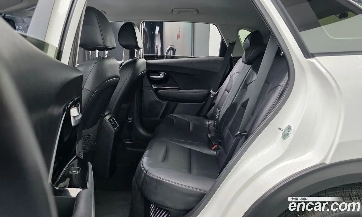 Kia Niro 2021 1.6 автомат (гидро), фото 17 Kia Niro 2021 1.6 автомат (гидро), фото 17