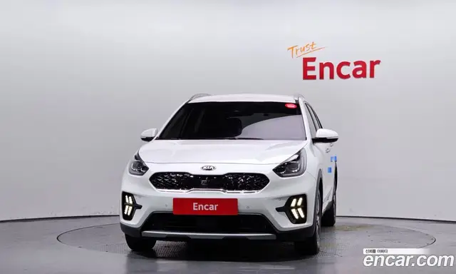 Kia Niro 2021 1.6 автомат (гидро), миниатюра 3
