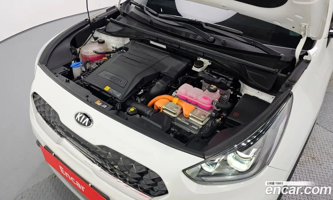 Kia Niro 2021 1.6 автомат (гидро), фото 6
