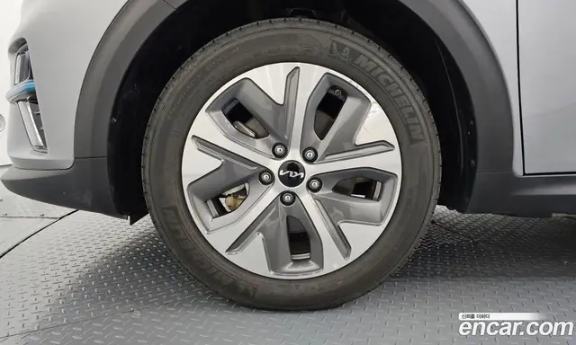 Kia Niro 2021 0.2 автомат (гидро), миниатюра 4