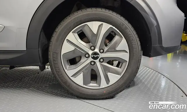 Kia Niro 2021 0.2 автомат (гидро), миниатюра 6