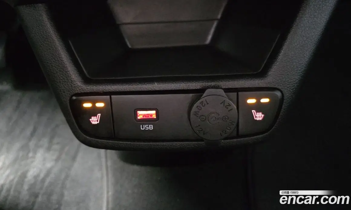 Kia Ray 2023 1.0 автомат (гидро), фото 18