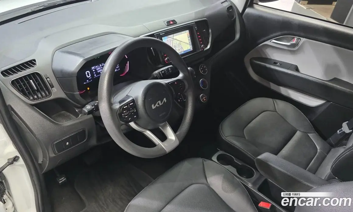 Kia Ray 2023 1.0 автомат (гидро), фото 10