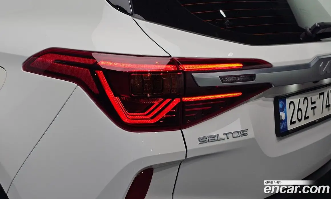Kia Seltos 2022 1.6 автомат (гидро), фото 9 Kia Seltos 2022 1.6 автомат (гидро), фото 9