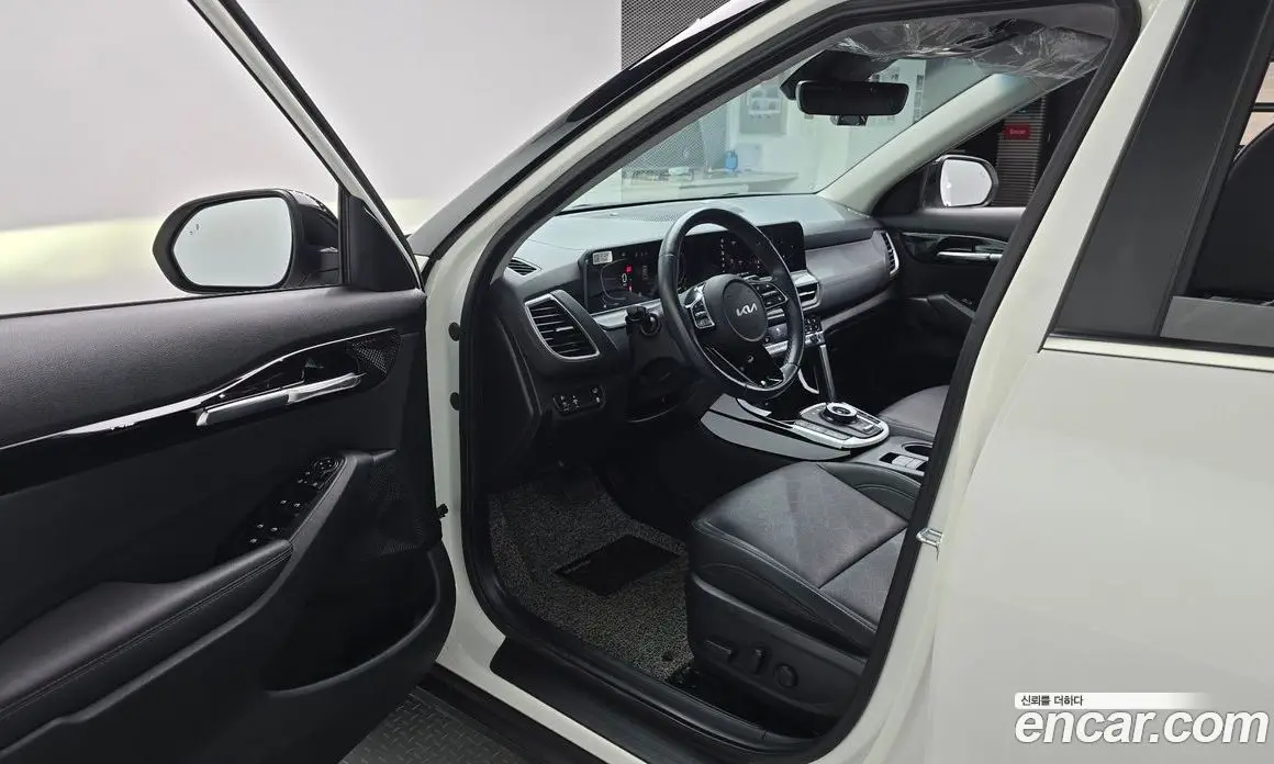 Kia Seltos 2022 2.0 автомат (гидро), фото 13