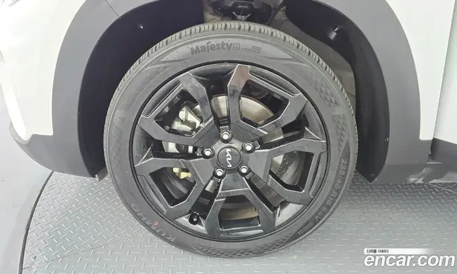 Kia Seltos 2022 2.0 автомат (гидро), миниатюра 5