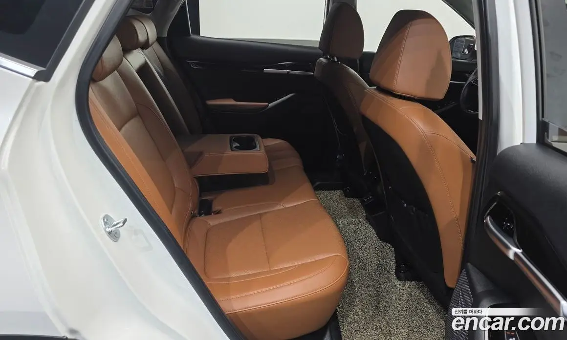 Kia Seltos 2024 1.6 автомат (гидро), фото 17 Kia Seltos 2024 1.6 автомат (гидро), фото 17