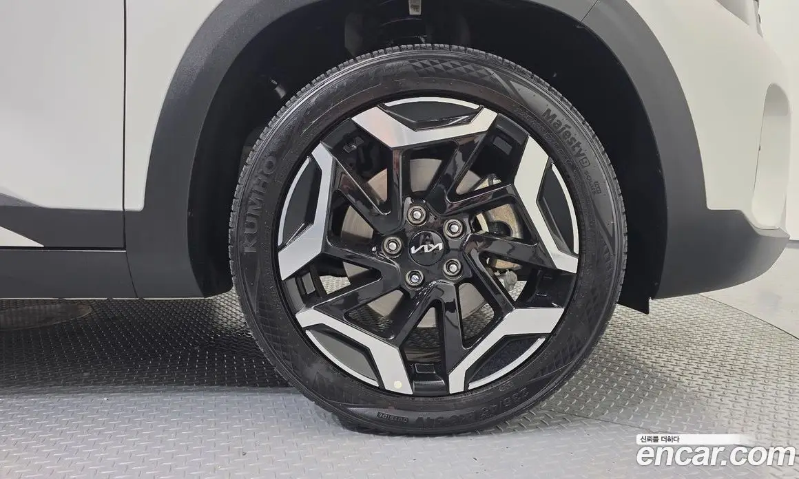 Kia Seltos 2024 1.6 автомат (гидро), фото 7 Kia Seltos 2024 1.6 автомат (гидро), фото 7