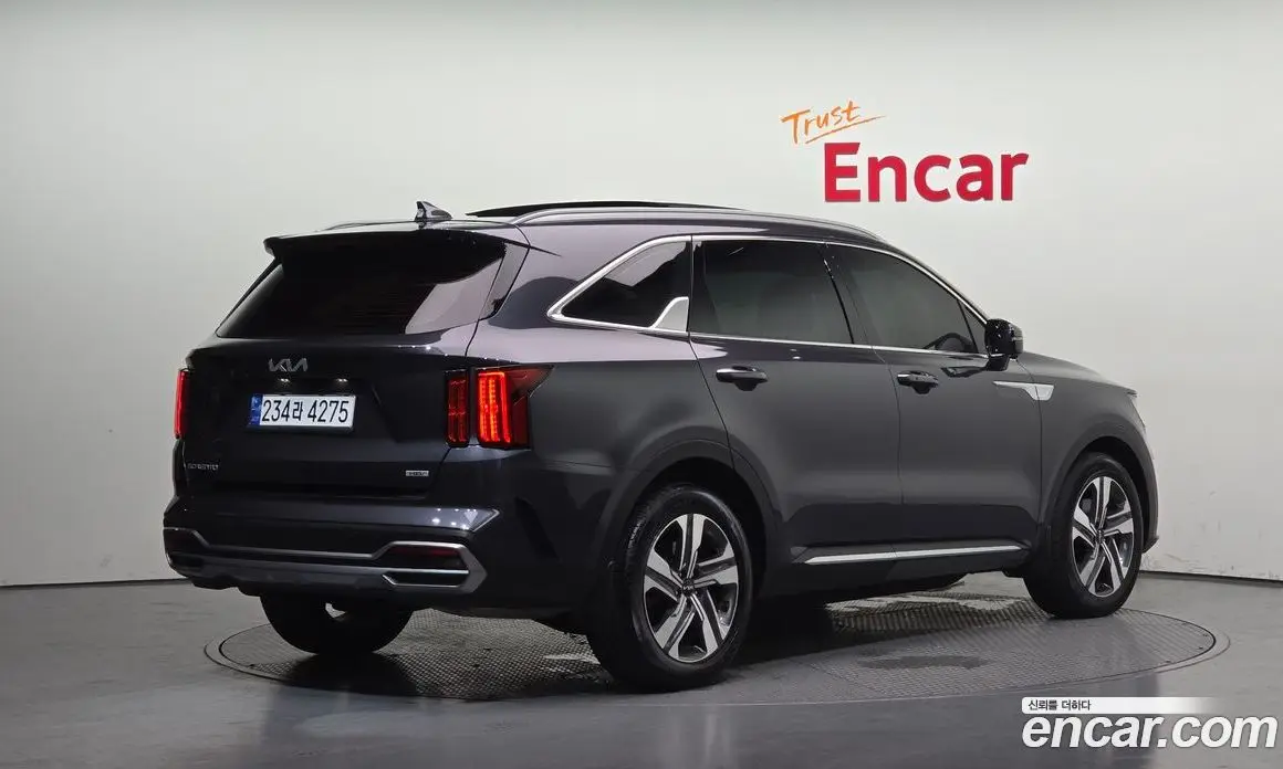Kia Sorento 2023 1.6 автомат (гидро), фото 2 Kia Sorento 2023 1.6 автомат (гидро), фото 2