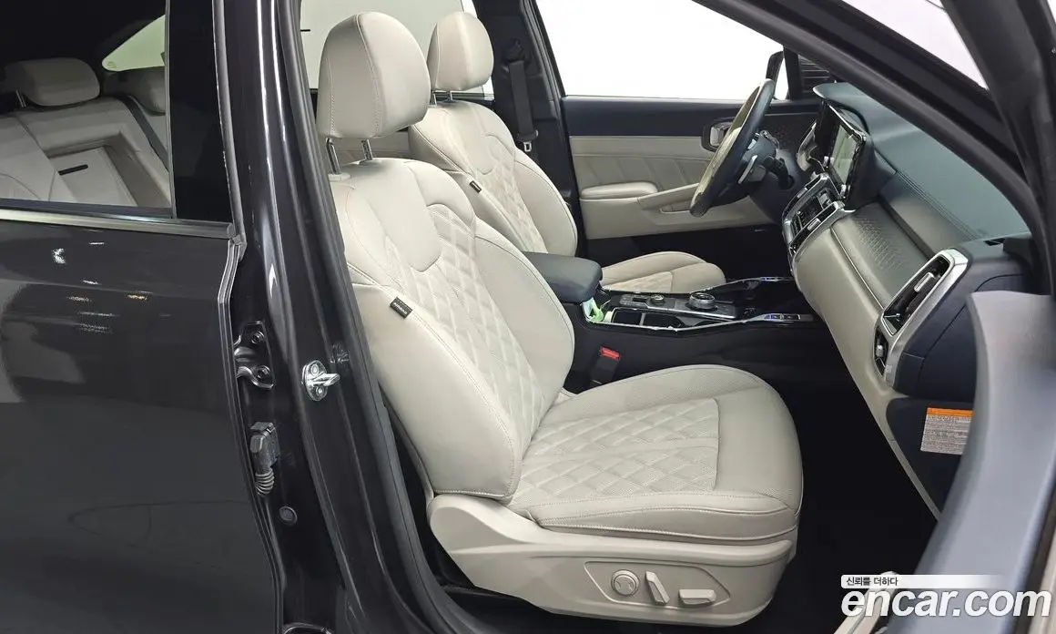 Kia Sorento 2023 1.6 автомат (гидро), фото 16 Kia Sorento 2023 1.6 автомат (гидро), фото 16