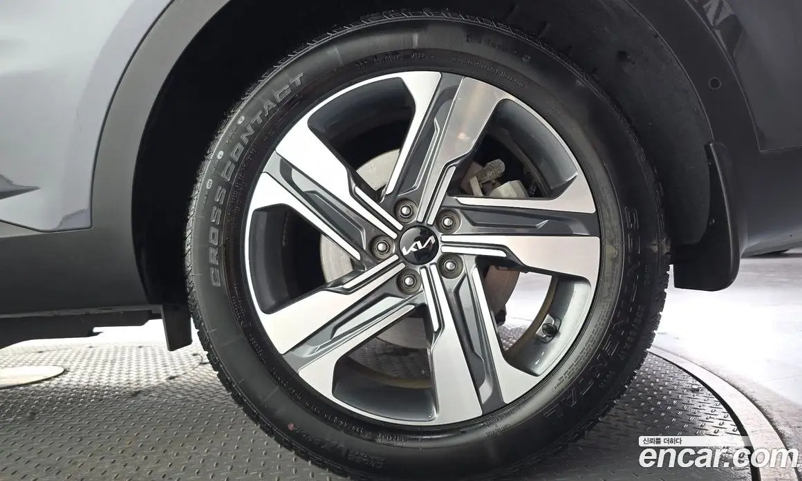 Kia Sorento 2023 1.6 автомат (гидро), фото 7 Kia Sorento 2023 1.6 автомат (гидро), фото 7