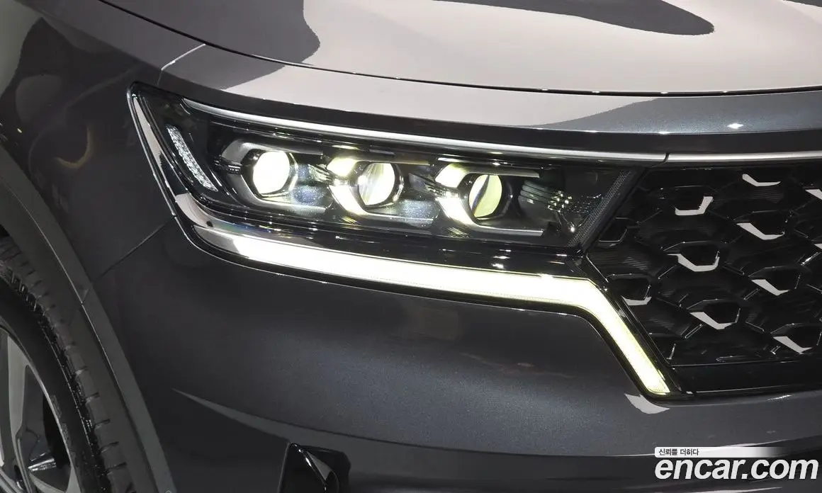 Kia Sorento 2023 1.6 автомат (гидро), фото 8 Kia Sorento 2023 1.6 автомат (гидро), фото 8