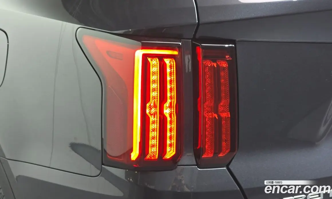Kia Sorento 2023 1.6 автомат (гидро), фото 9 Kia Sorento 2023 1.6 автомат (гидро), фото 9