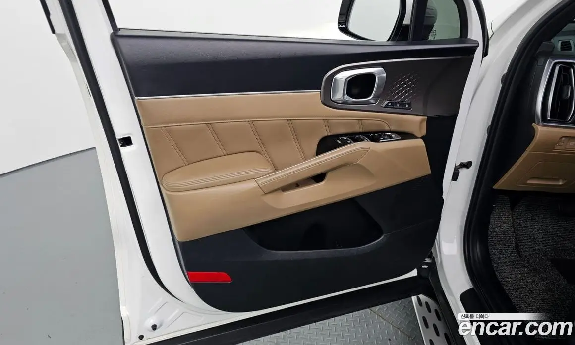 Kia Sorento 2023 2.2 автомат (гидро), фото 14 Kia Sorento 2023 2.2 автомат (гидро), фото 14
