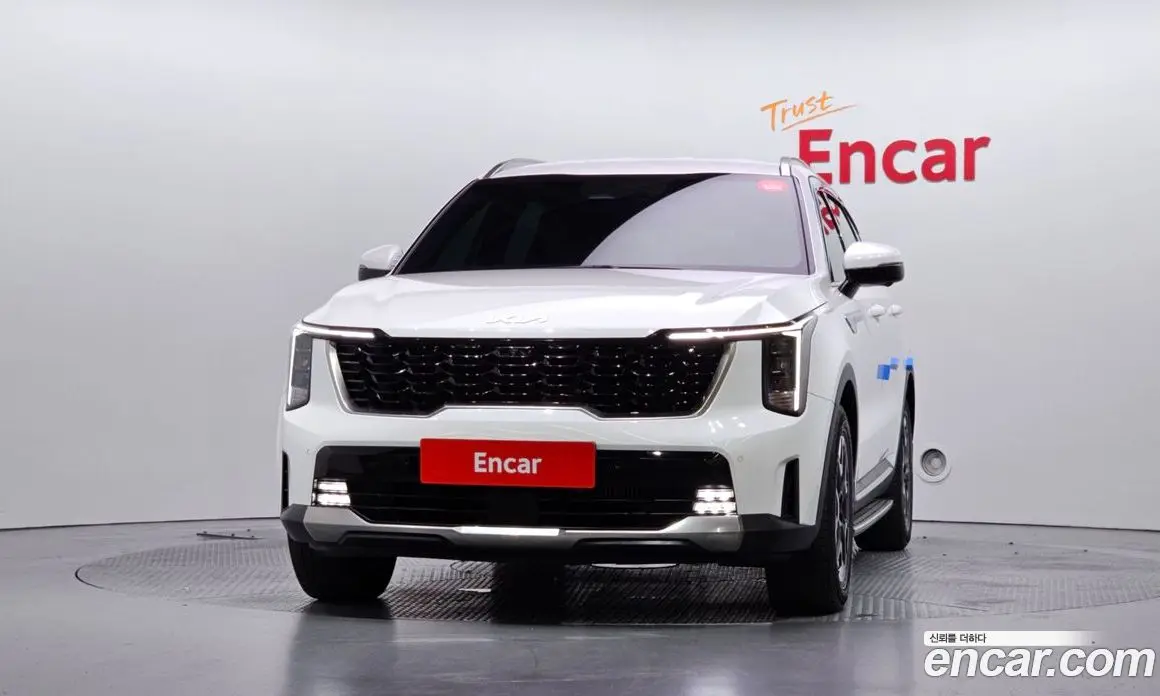 Kia Sorento 2023 2.2 автомат (гидро), фото 3 Kia Sorento 2023 2.2 автомат (гидро), фото 3