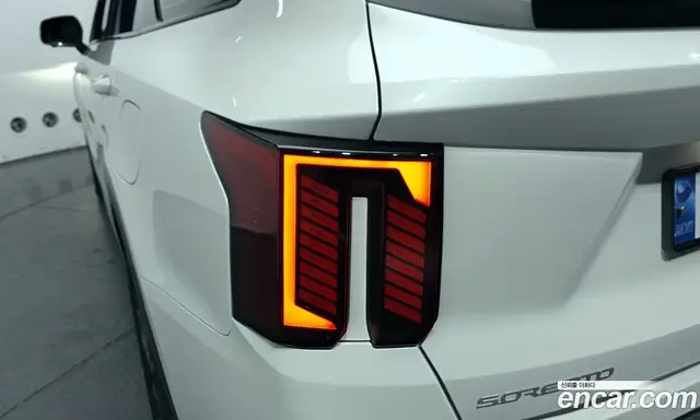 Kia Sorento 2024 1.6 автомат (гидро), миниатюра 9