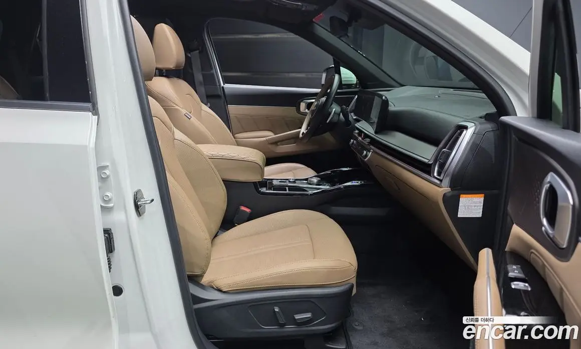 Kia Sorento 2024 1.6 автомат (гидро), фото 16 Kia Sorento 2024 1.6 автомат (гидро), фото 16