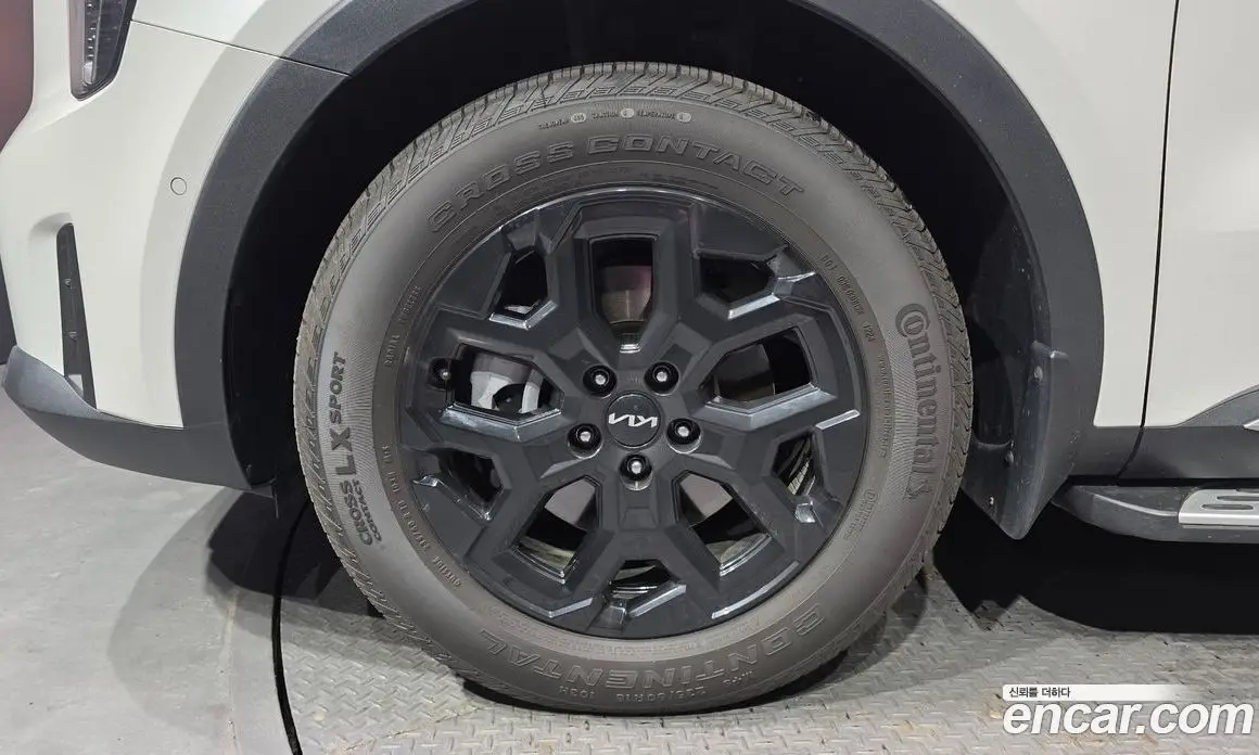 Kia Sorento 2024 1.6 автомат (гидро), фото 4 Kia Sorento 2024 1.6 автомат (гидро), фото 4