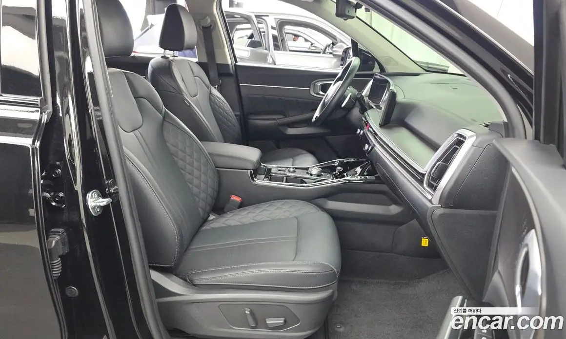Kia Sorento 2024 2.5 автомат (гидро), фото 16 Kia Sorento 2024 2.5 автомат (гидро), фото 16