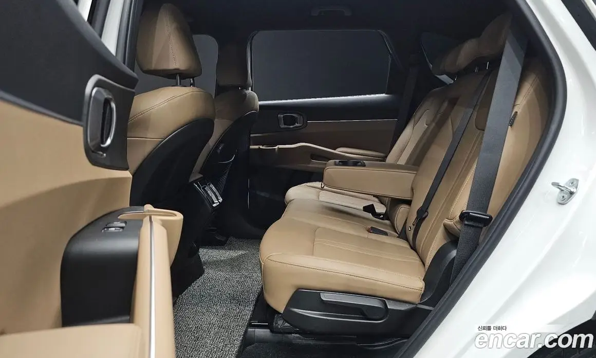 Kia Sorento 2025 2.5 автомат (гидро), фото 16 Kia Sorento 2025 2.5 автомат (гидро), фото 16