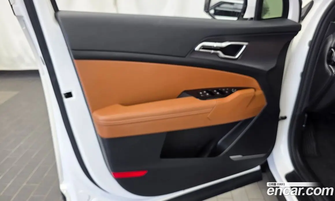Kia Sportage 2021 1.6 автомат (гидро), фото 14