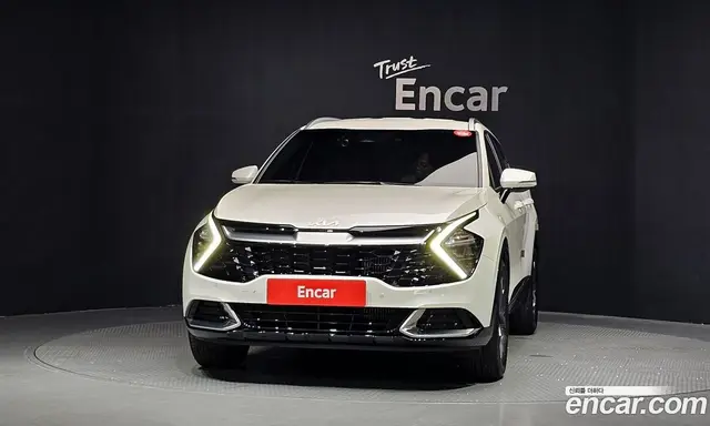 Kia Sportage 2021 1.6 автомат (гидро), миниатюра 3