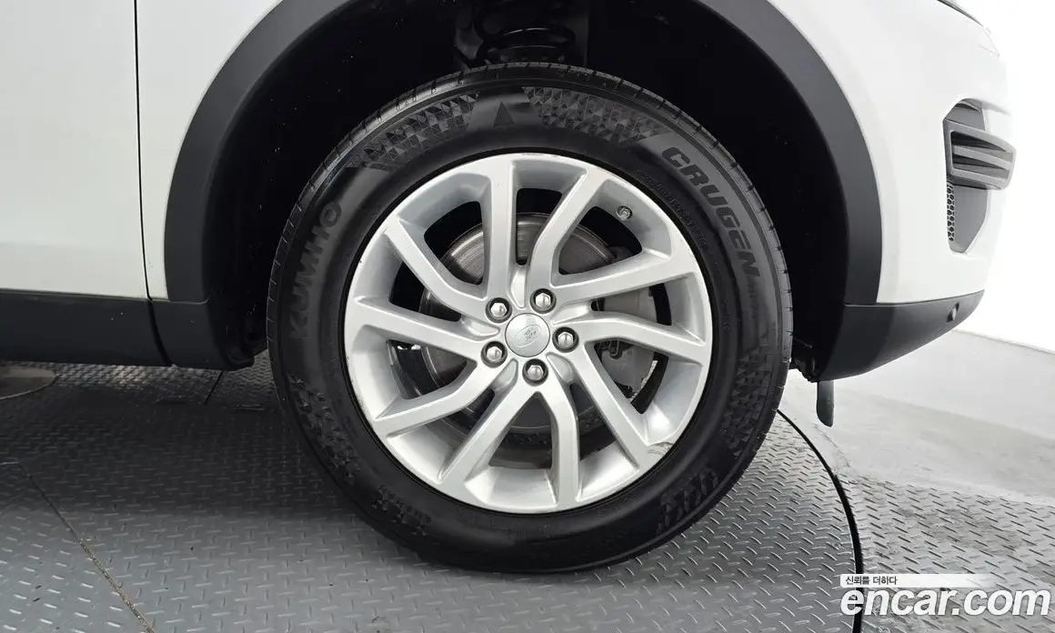 Land Rover Discovery Sport 2018 2.0 автомат (гидро), фото 7 Land Rover Discovery Sport 2018 2.0 автомат (гидро), фото 7