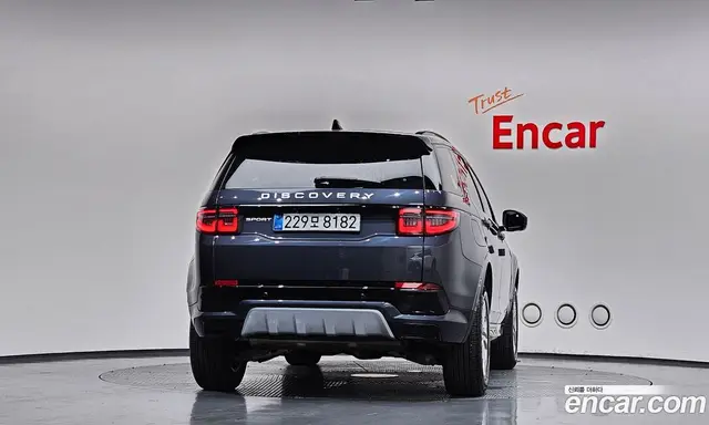Land Rover Discovery Sport 2025 2.0 автомат (гидро), миниатюра 3