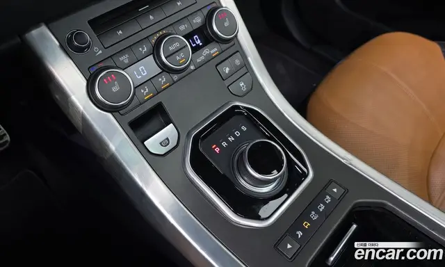 Land Rover Range Rover Evoque 2018 2.0 автомат (гидро), миниатюра 11
