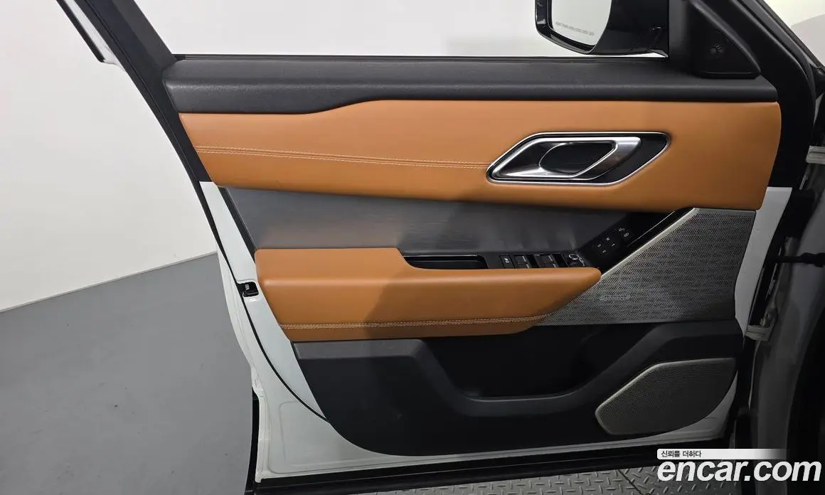Land Rover Range Rover Velar 2018 3.0 автомат (гидро), фото 13