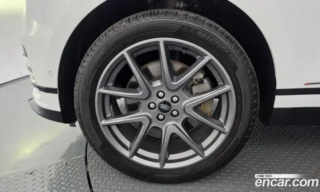 Land Rover Range Rover Velar 2021 3.0 автомат (гидро), миниатюра 5 Land Rover Range Rover Velar 2021 3.0 автомат (гидро), миниатюра 5