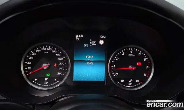 Mercedes-Benz C-Class 2019 2.0 автомат (гидро), миниатюра 11