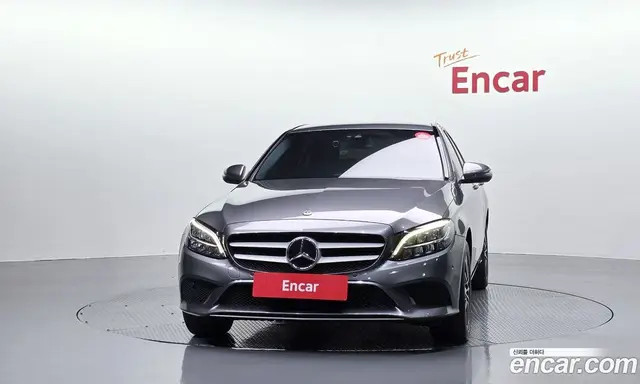Mercedes-Benz C-Class 2019 2.0 автомат (гидро), миниатюра 3