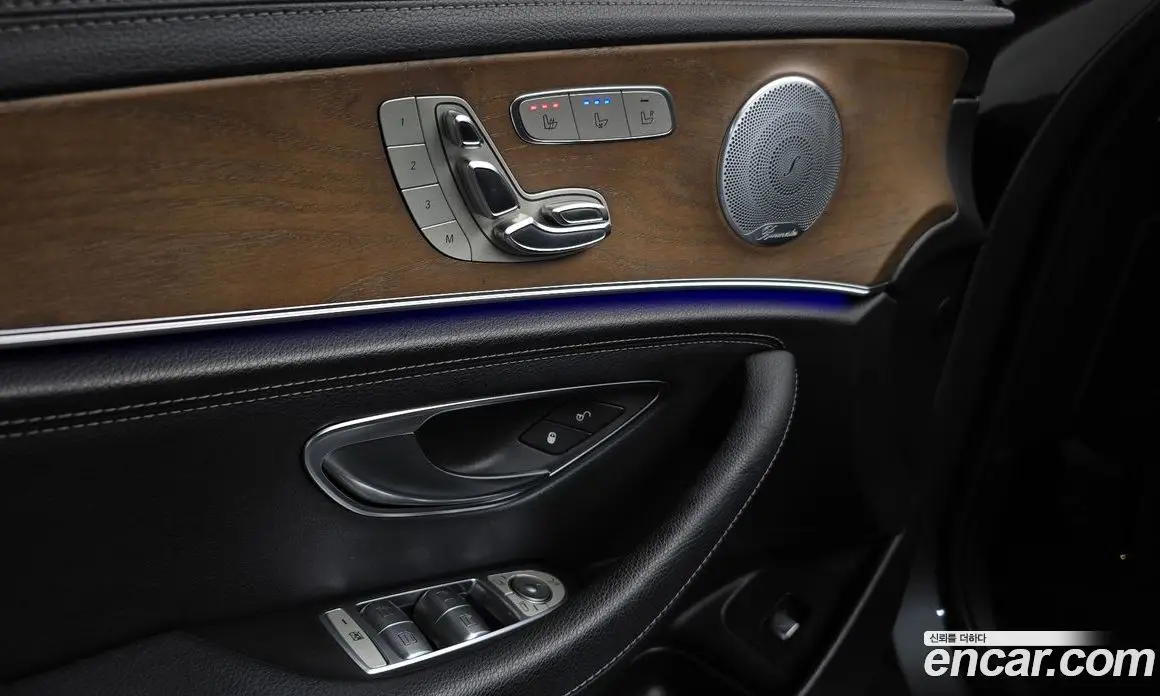 Mercedes-Benz E-Class 2018 2.0 автомат (гидро), фото 13