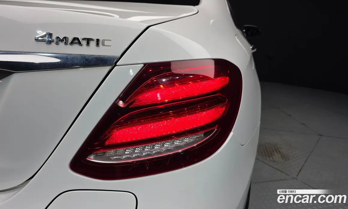 Mercedes-Benz E-Class 2019 2.0 автомат (гидро), фото 9 Mercedes-Benz E-Class 2019 2.0 автомат (гидро), фото 9