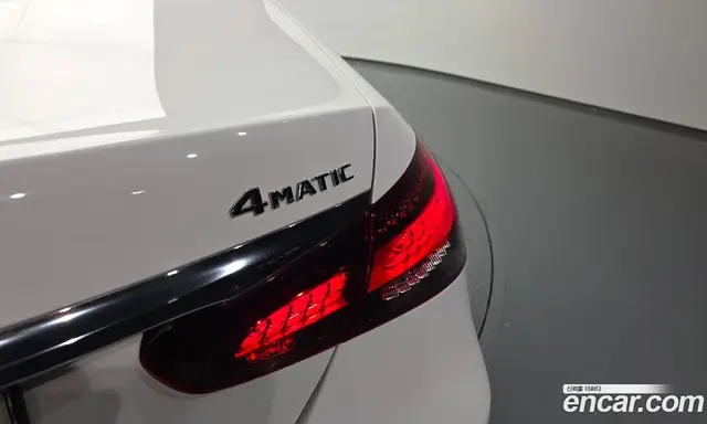 Mercedes-Benz E-Class 2021 1.9 автомат (гидро), миниатюра 9