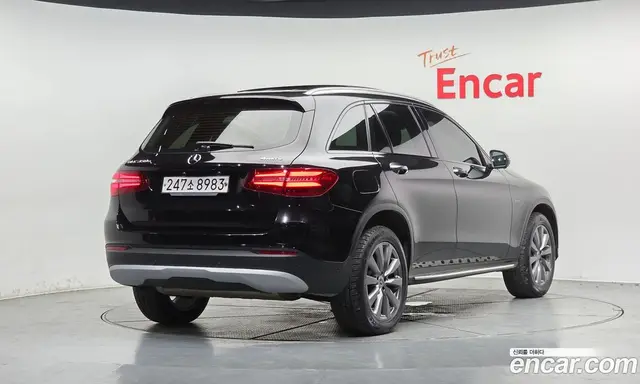 Mercedes-Benz GLC-Class 2018 2.0 автомат (гидро), миниатюра 2 Mercedes-Benz GLC-Class 2018 2.0 автомат (гидро), миниатюра 2